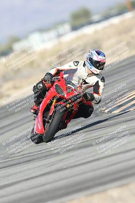 media/Nov-30-2025-TrackXperience (Sun) [[c0061d280f]]/1-Level 3/Session 3 (Turn 16)/